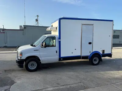 Used 2023 FORD E-350 Reefer Trucks Florida US | Truck and Van Outlet #1509225