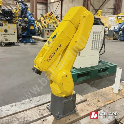 FANUC LR Mate 200iD/7L Robot w/ R30iB Mate Plus Controller