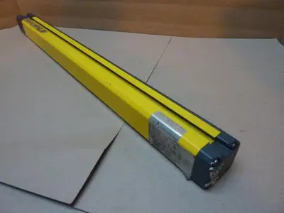 USED LEUZE 68306002