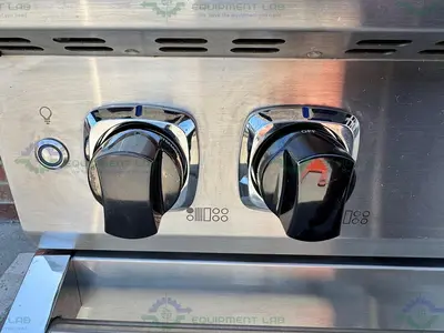 USED VIKING VDR5606GQSS 60" STAINLESS STEEL DUAL FUEL RANGE W/ GRILL AND GRIDDLE