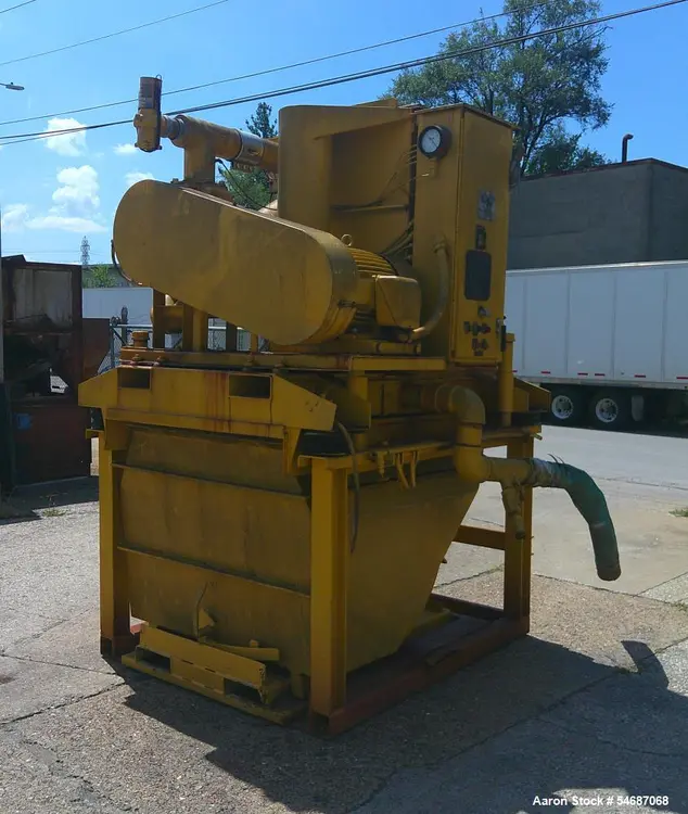 Used HI-VAC 240 Dust Collectors Illinois US | Aaron Equipment #1515557