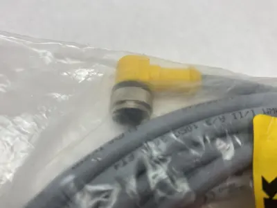 NEW TURCK EUROFAST SINGLE END RT ANGLE CORDSET