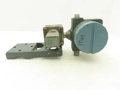 Foxboro 821GM-IS1NM2 Pressure Transmitter 1/2"NPT 12.5-65VDC 150PSI W/Bracket
