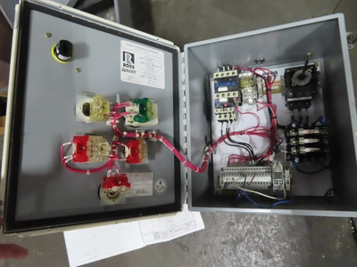 Ross Hydraulic Ram Discharge Press