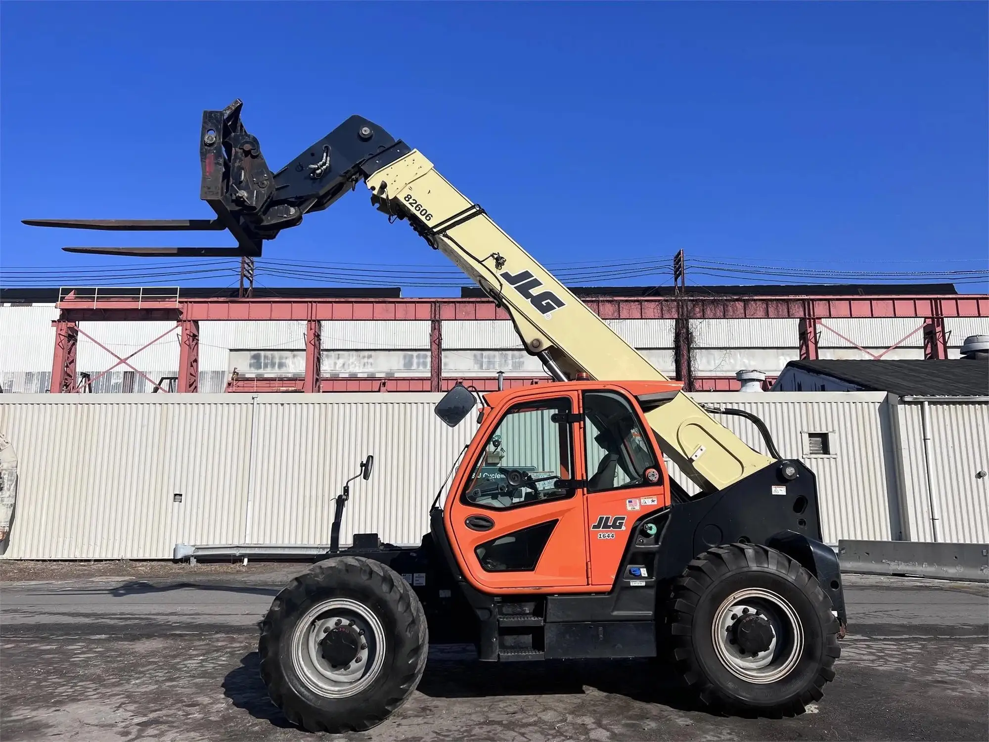 Used 2019 JLG 1644 Telehandlers New York US | United Lift #1446497