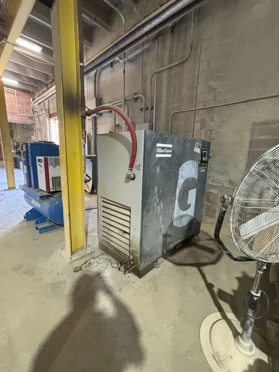 Used 2015 ATLAS COPCO GA 37 FF Rotary Screw & Sliding Vane Air Compressors Minnesota US | STONE EQUIPMENT WAREHOUSE #909509