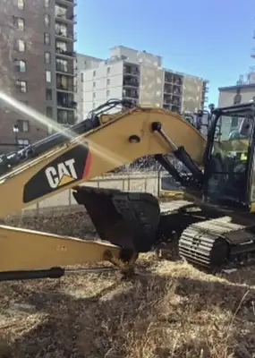 USED 2014 CATERPILLAR 320EL