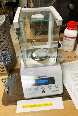 Moisture Analyzer