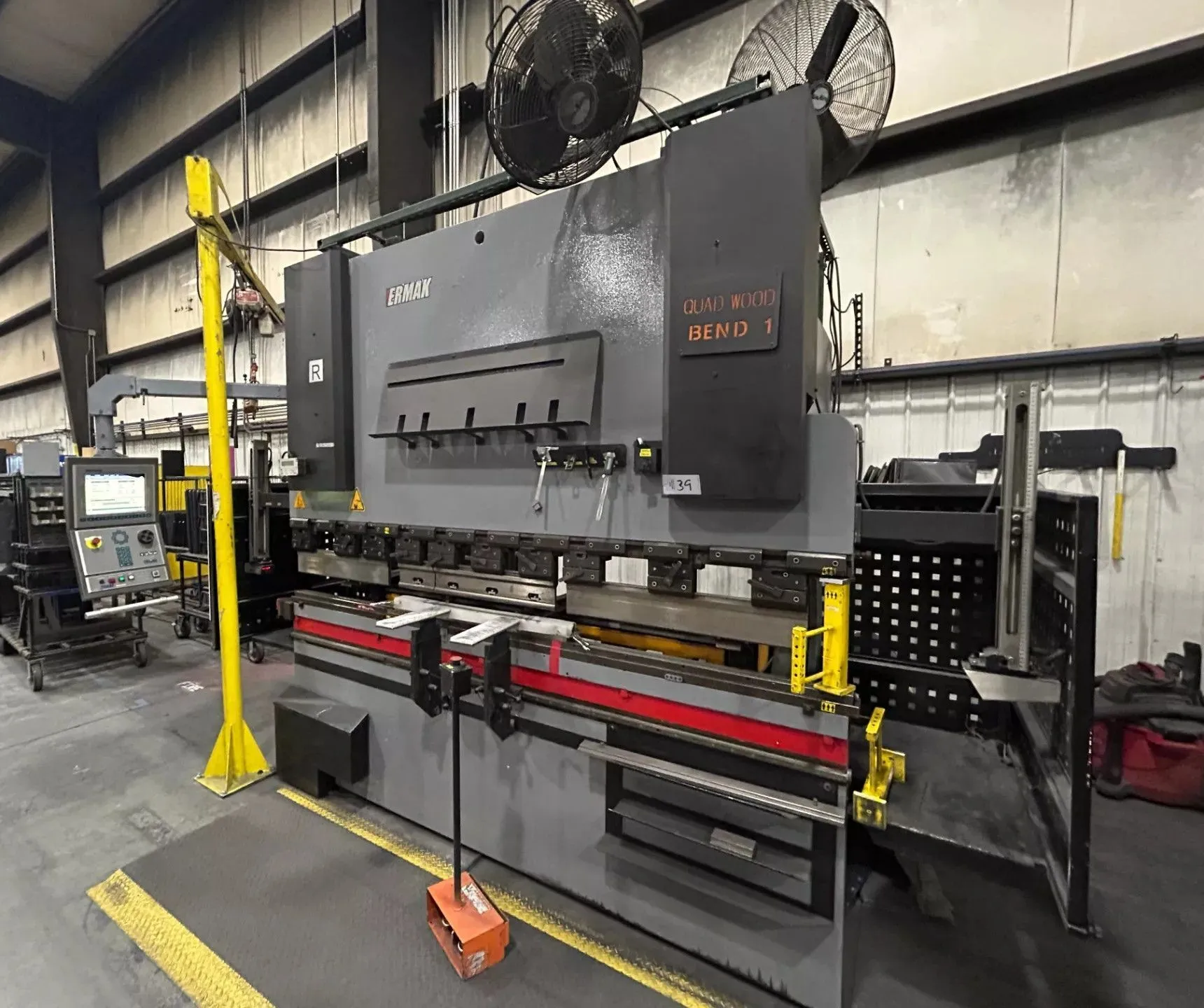 USED 2006 ERMAK CNCAP8X132