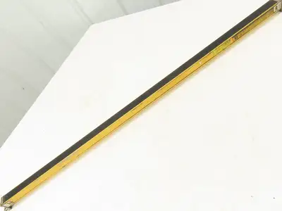 Omron F3SN-A1072P25-L-01 Safety Light Curtain Emitter 1072mm Protected Height