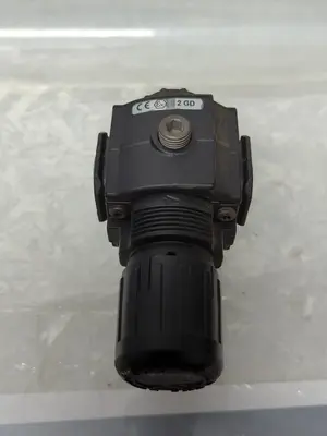 Used NORGREN R73G-3AK-RMG Air Pressure Regulators Ohio US | Surplus Asset Holdings #1246971