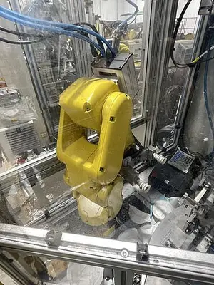 Used FANUC N95 FACE MASK NOSE CLIP FANUC ROBOTIC ASSEMBLE AND ATTACHING CELL BY ACE NEW 2020 Robotic Welding Cells | Harbor Machinery Inc. #1283352