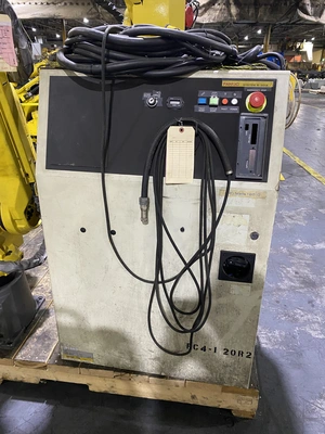 USED 2008 FANUC ArcMate 120iC + R-30iA