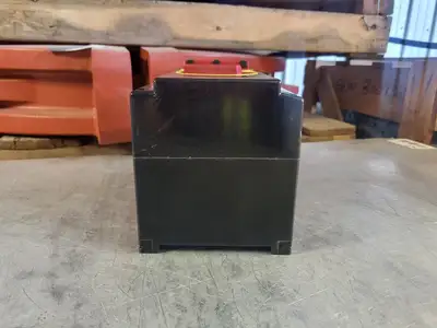 NEW CROUSE-HINDS GHG2632301L0002