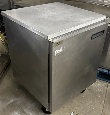 174-0056 Delfield 27” Undercounter Self Contained Cooler
