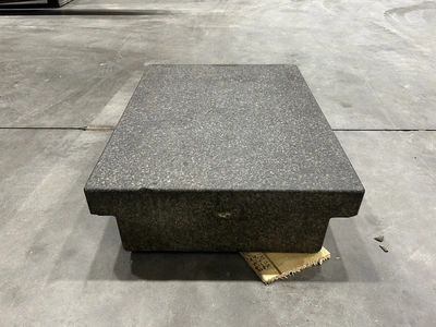 Granite Surface Plate 24″ x 18″ x 6″