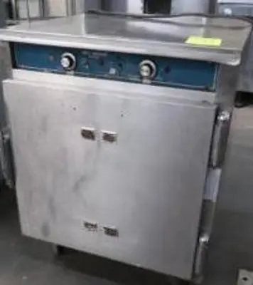 Alto-Shaam Halo Heat warming cabinet