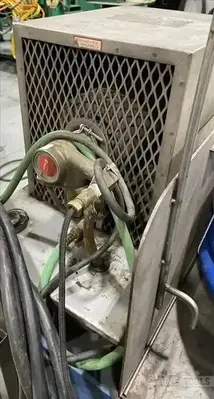 USED 1998 MILLER SYNCROWAVE 250