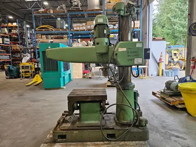 Used SUMMIT 3' X 8" Radial Drills British Columbia CA | Lenmark #1488848