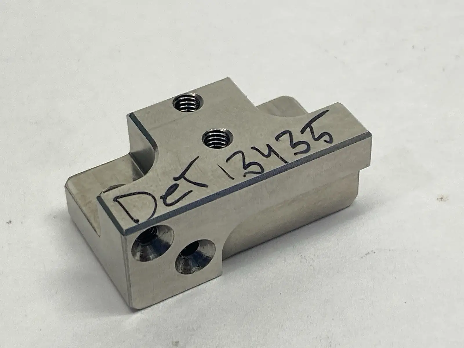 USED MAVERICK INDUSTRIAL SALES WOLL 33858-141-070-014