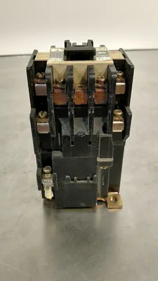 MITSUBISHI SD-K21UR 24 A 3 PH CONTACTOR 4E-10