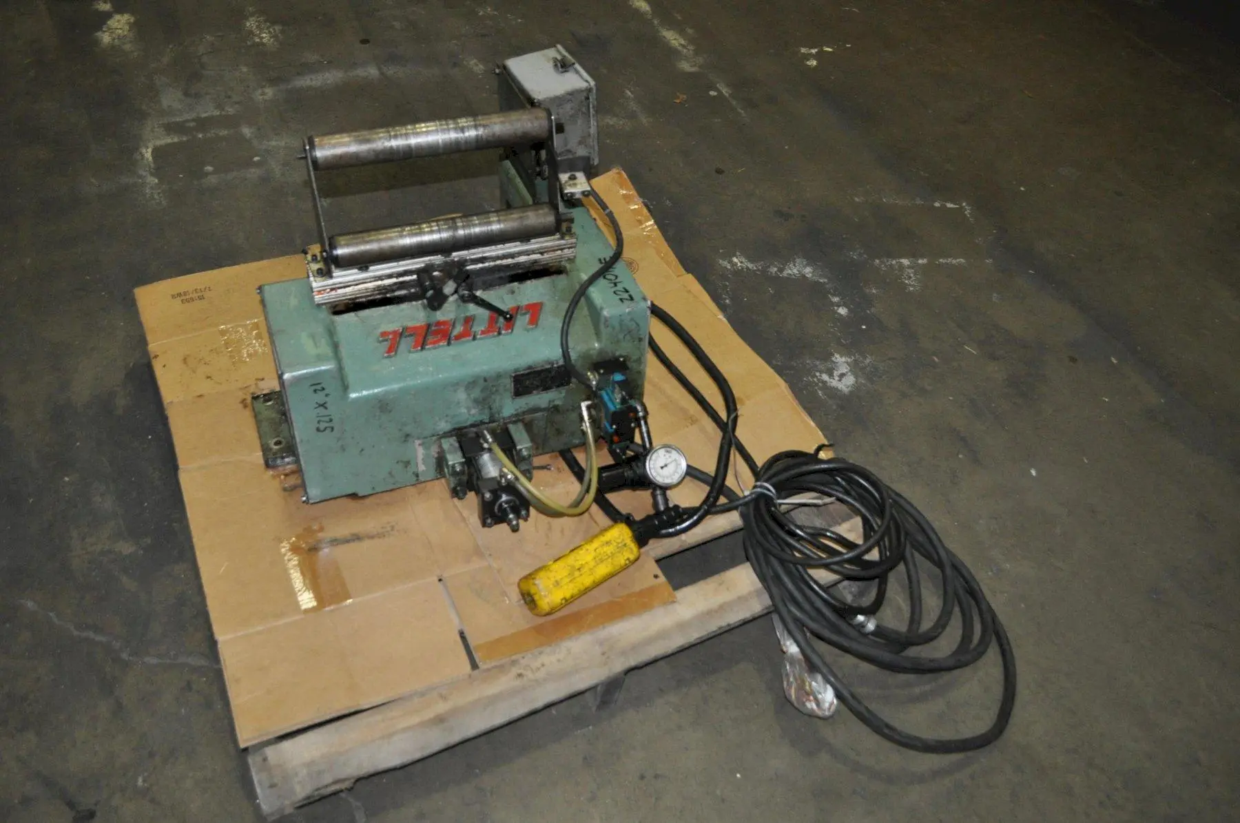 12" x .125 LITTELL SERVO FEEDER HEAD