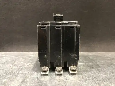 USED SQUARE D QOB360