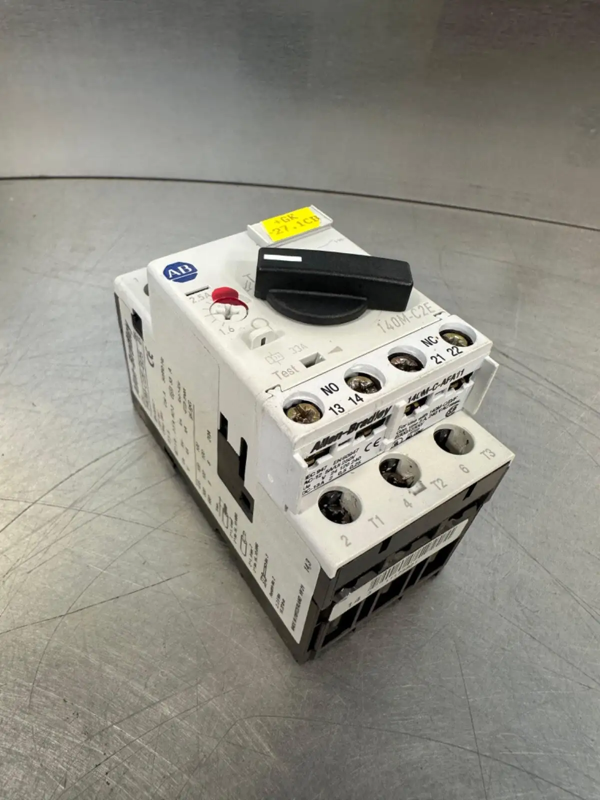 USED Allen-Bradley 140M-C2E-B25 Ser B