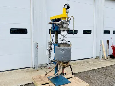 Fluitron 10 Liter Reactor
