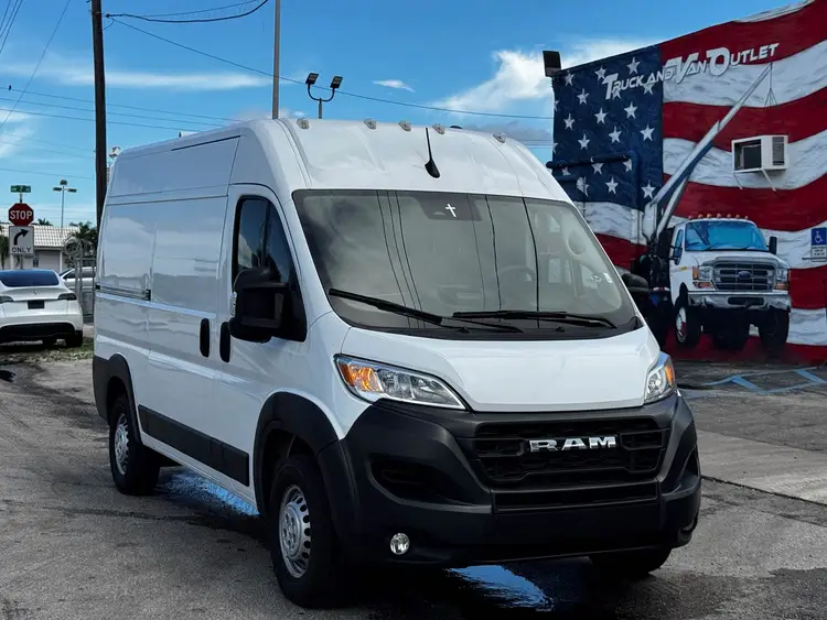 Used 2025 RAM PROMASTER 2500 Vans Florida US | Truck and Van Outlet #1509176