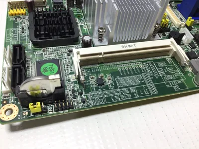 Advantech AIMB-212N-S6A1E Mini-ITX Industrial Motherboard w/VGA LVDS 2GbE 6COM