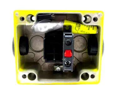 NEW SPRECHER+SCHUH D7-1MYP PUSHBUTTON ENCLOSURE D71MYP