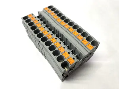 USED PHOENIX CONTACT FEED-THROUGH TERMINAL BLOCK 3211813 LOT OF 12