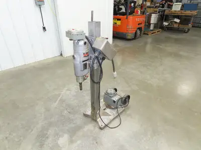 Milwaukee Vac-U-Rig Dymodrill 4030 Coring Motor 2-1/2" to 8" Core Bore Stand