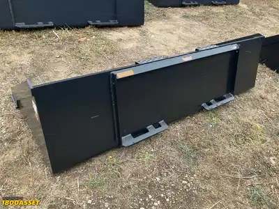 New Tomahawk 78” skid steer bucket, welded on high carbon cutting edge, skid steer quick attach