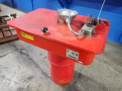 USED SAFETY KLEEN 16