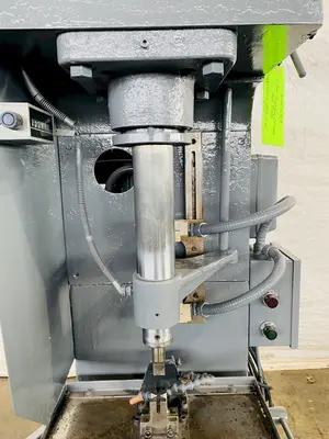 USED Hannifin F-50