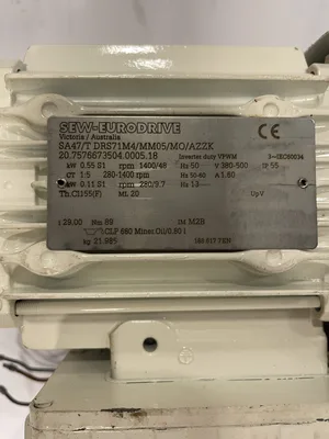 Sew-Eurodrive SA47/T DRS71M4/MM05/MO/AZZK Gear/Speed Reducer/Gearmotor 29:1 3PH