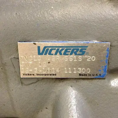 2.5" Hydraulic Screen Changer 5KE184KC205B Used