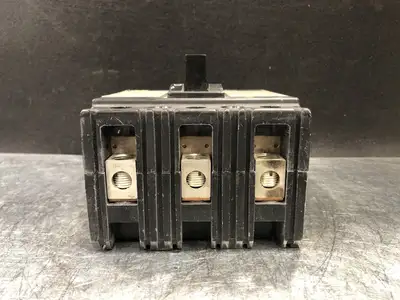 USED SQUARE D FAL36040