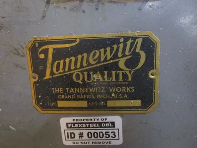 TANNEWITZ RH Vertical Band Saws | Mohawk Machinery (3)