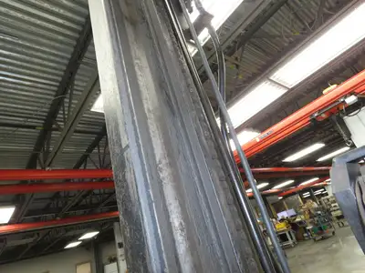 Hyster Mast & Fork Assembly 3 Stage 209" Lift 3000lb Off N30XMR2 Reach Truck
