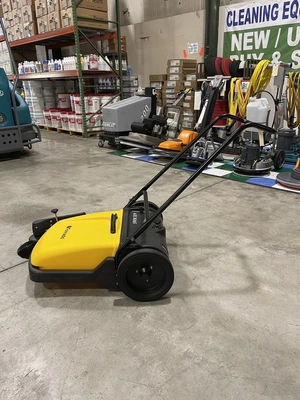 Tornado SWM 31/9 Manual Push Sweeper NEW