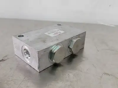 USED INTEGRATED HYDRAULICS 401AA00078A