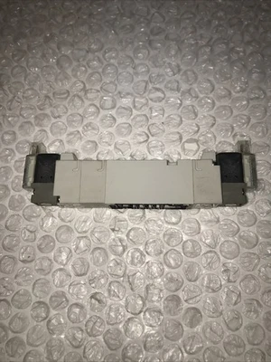 NEW SMC VQZ2350-5M1