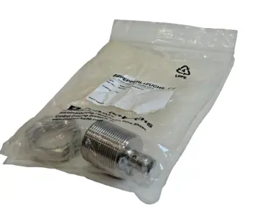 NEW PEPPERL & FUCHS NBB15-30GM30-E2-V1 INDUCTIVE SENSOR