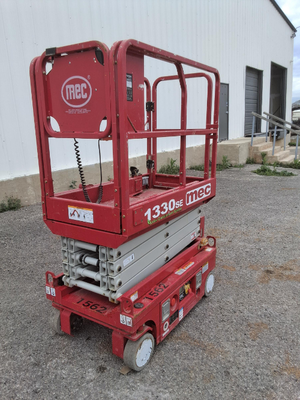 USED 2020 MEC 1330SE
