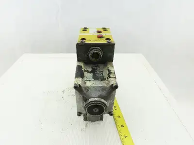 Rexroth 4WE10J21/AW110N Hydraulic Directional Control Solenoid Valve