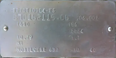 USED OAKES 8MB51