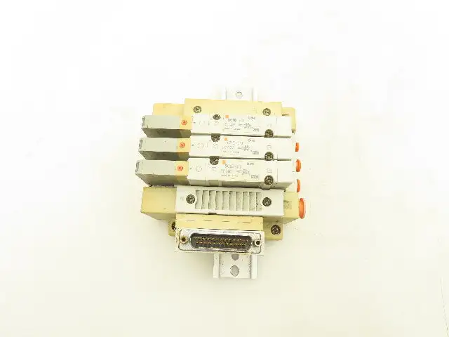 SMC SV2100-5FU Pneumatic 3-Station Manifold 5/2 Solenoid Valves 24VDC